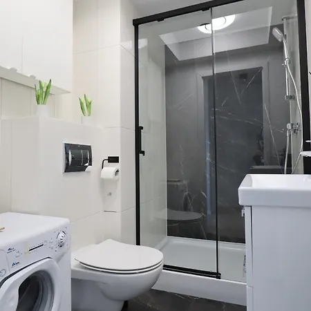 Pure Elegance Apartament דירה גדינייה
